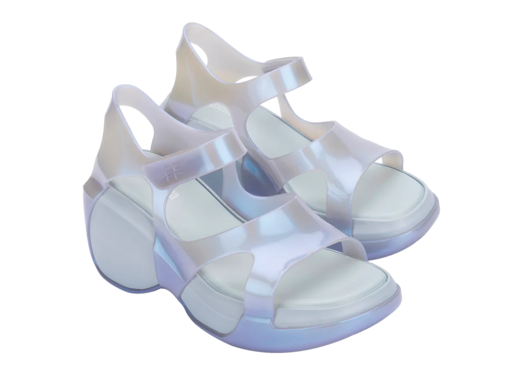 MELISSA EDGE AD – PEARLY BLUE