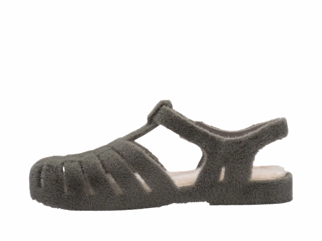 MELISSA POSSESSION WARM AD – 