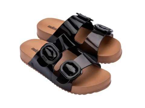 MELISSA COZY SLIDE AD