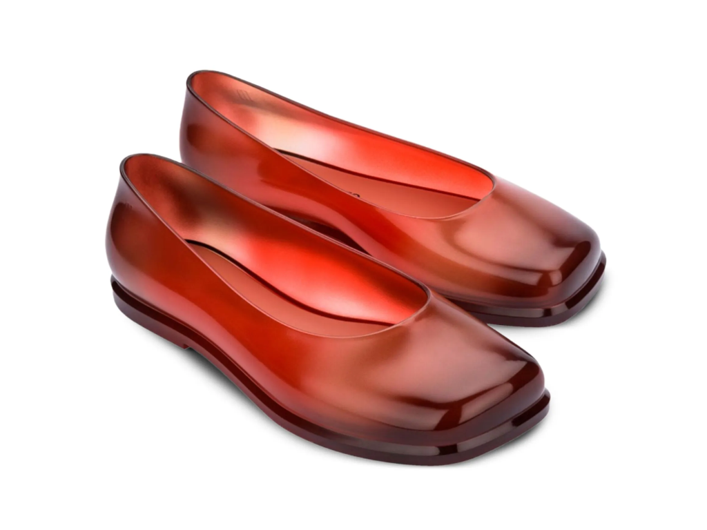 MELISSA RUBY + NODALETO AD – TRANSPARENT RED