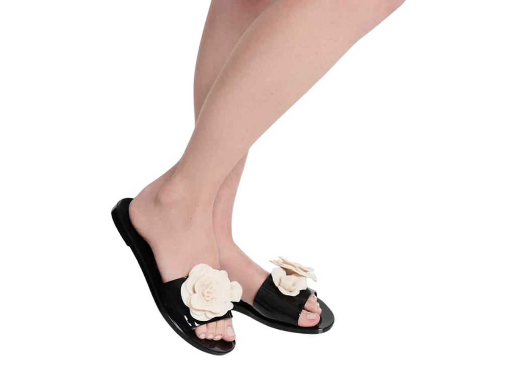 MELISSA BABE PETALS AD – 