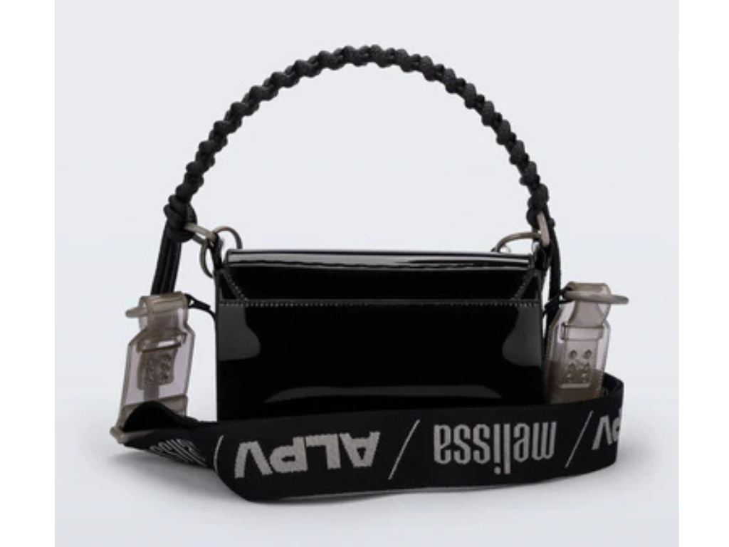 MELISSA OLGA BAG + ALEXANDRE PAVAO – 