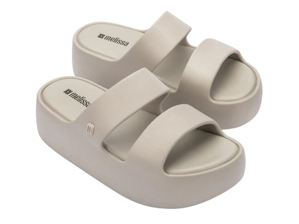 MELISSA FREE LINE PLATFORM AD – BEIGE