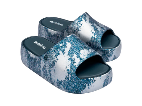 MELISSA FREE PLATFORM SLIDE DENIM AD