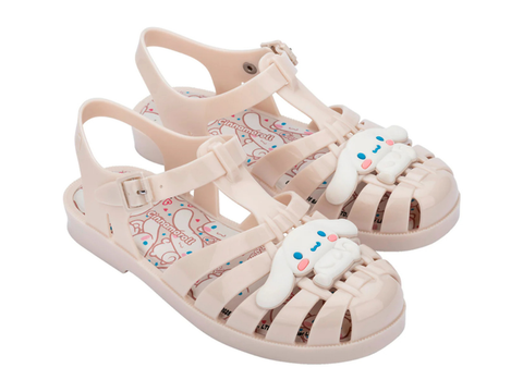 MELISSA POSSESSION + HELLO KITTY AND FRIENDS AD