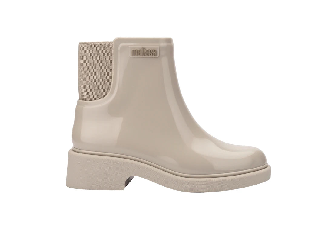 MELISSA CHELSEA BOOT AD – 