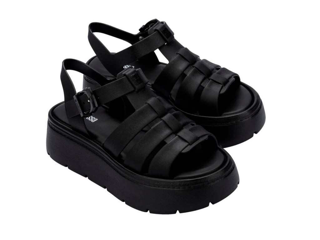MELISSA UP PLATFORM AD – BLACK